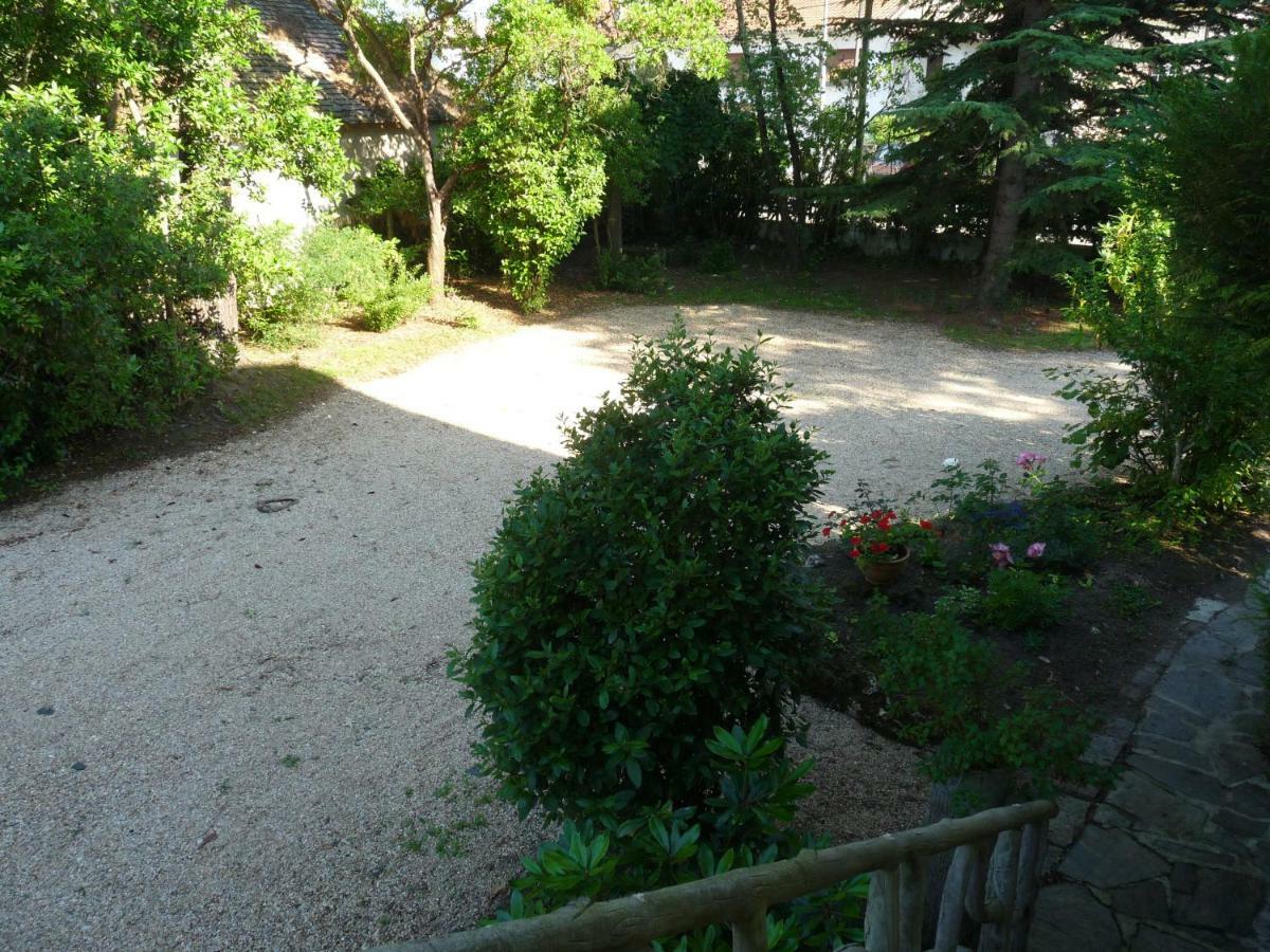 Le Point D'Orgue Bed & Breakfast Pineuilh Exterior photo
